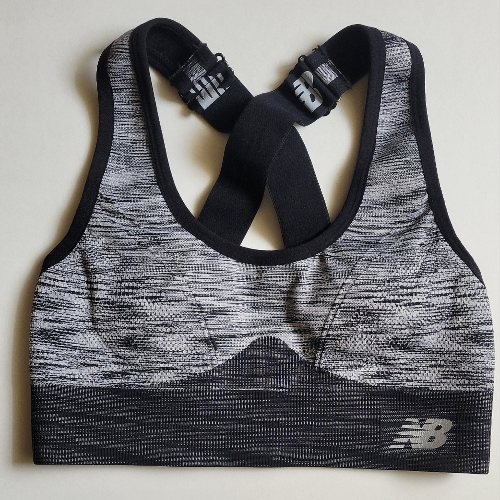 NWOT New Balance Gray Sports Bra